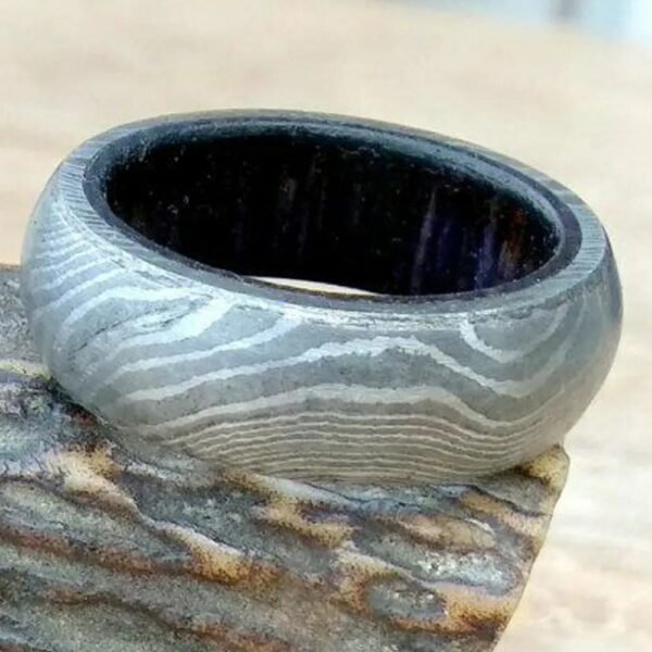 Custom Handmade Damascus Steel Ring with Beautiful Gift Box – Wedding & Anniversary Gift