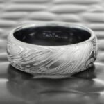 Men's Damascus Steel Ring Gift Set – Handmade Personalized Ring with Polished Edges & Raw Patterned Steel Center