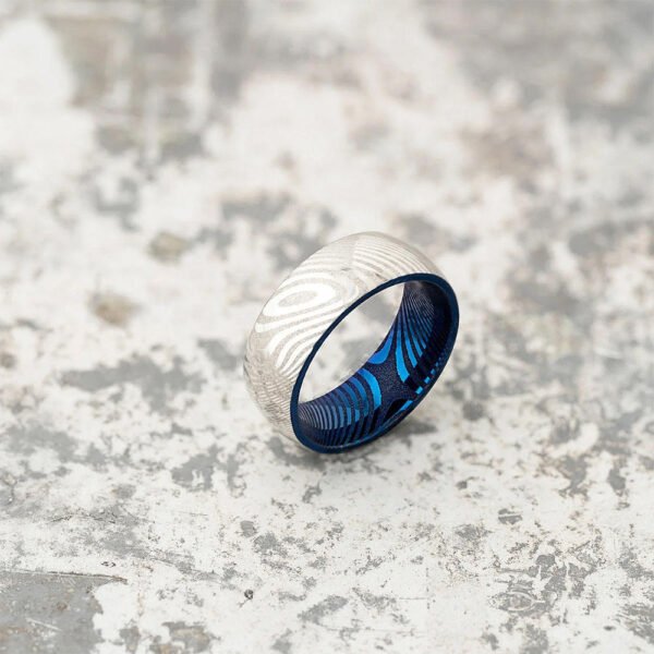 Handcrafted Men's Damascus Steel Ring – Natural Wave Pattern with Refined Inner Edge, Personalized Gift Set