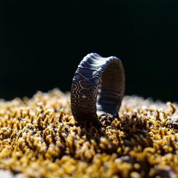 Men's Damascus Steel Ring Gift Set – Modern Comfort Fit with Ancient Forged Style